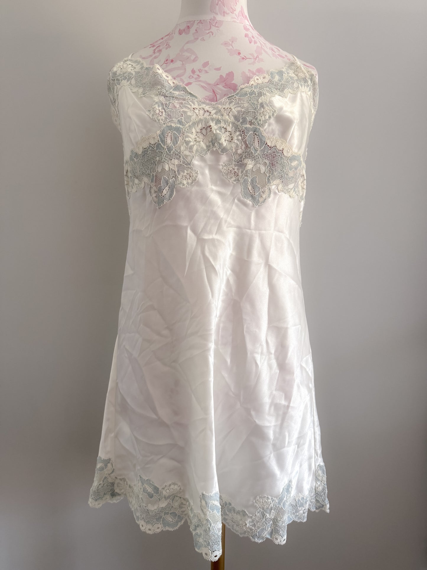 capri lemon pearl spritz slip dress