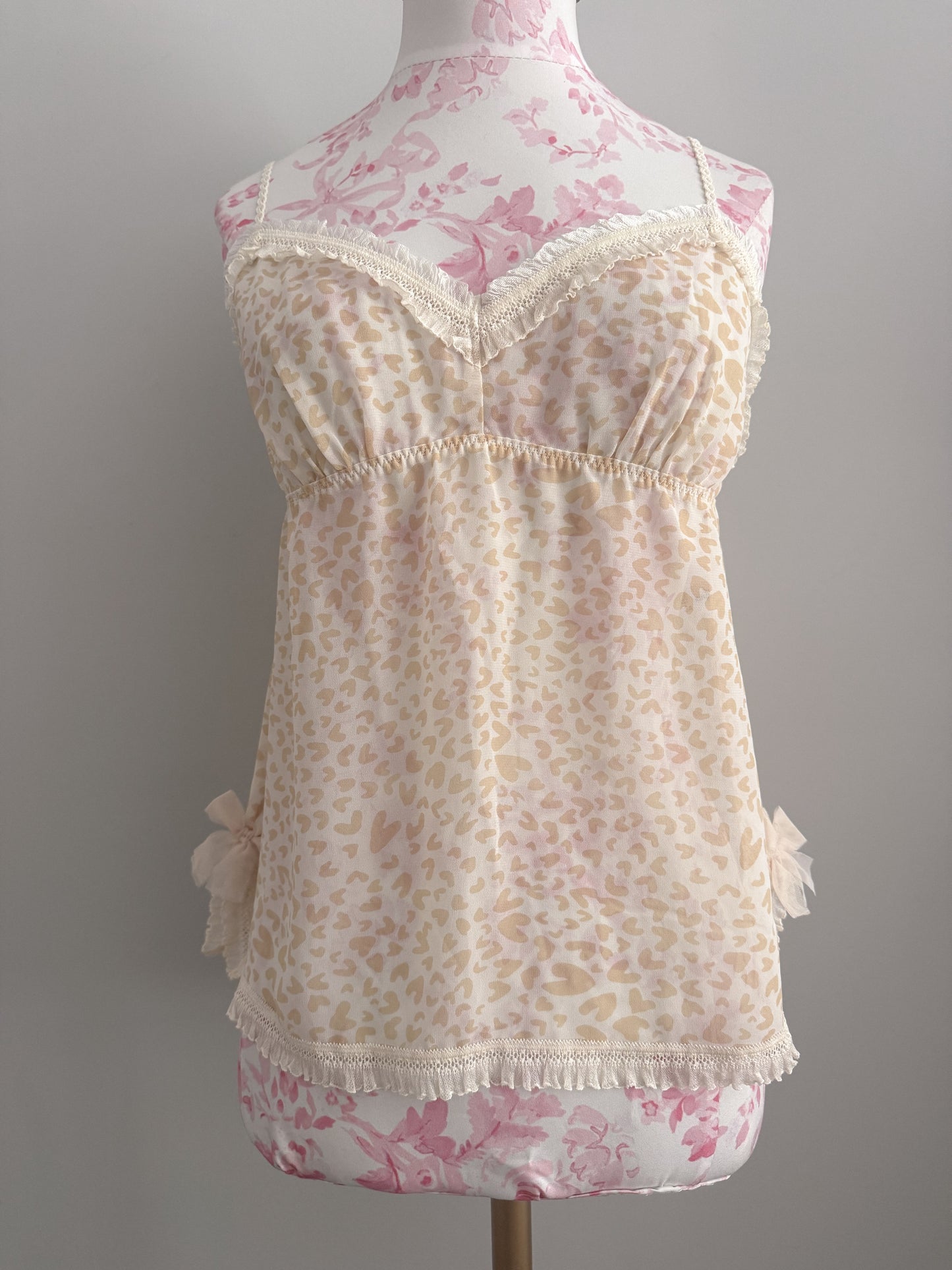 almond honey pudding spritz camisole