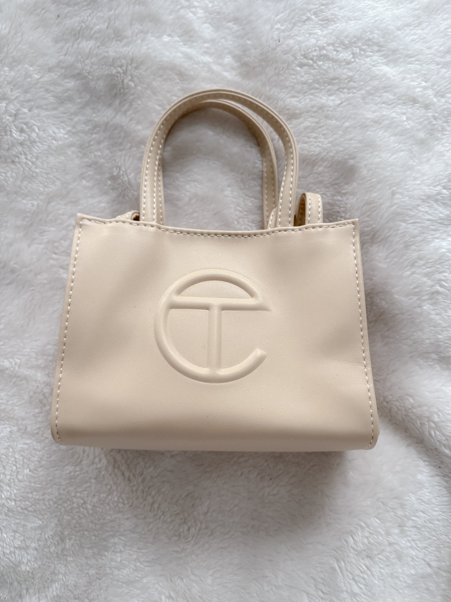 vanilla mini telfar tote