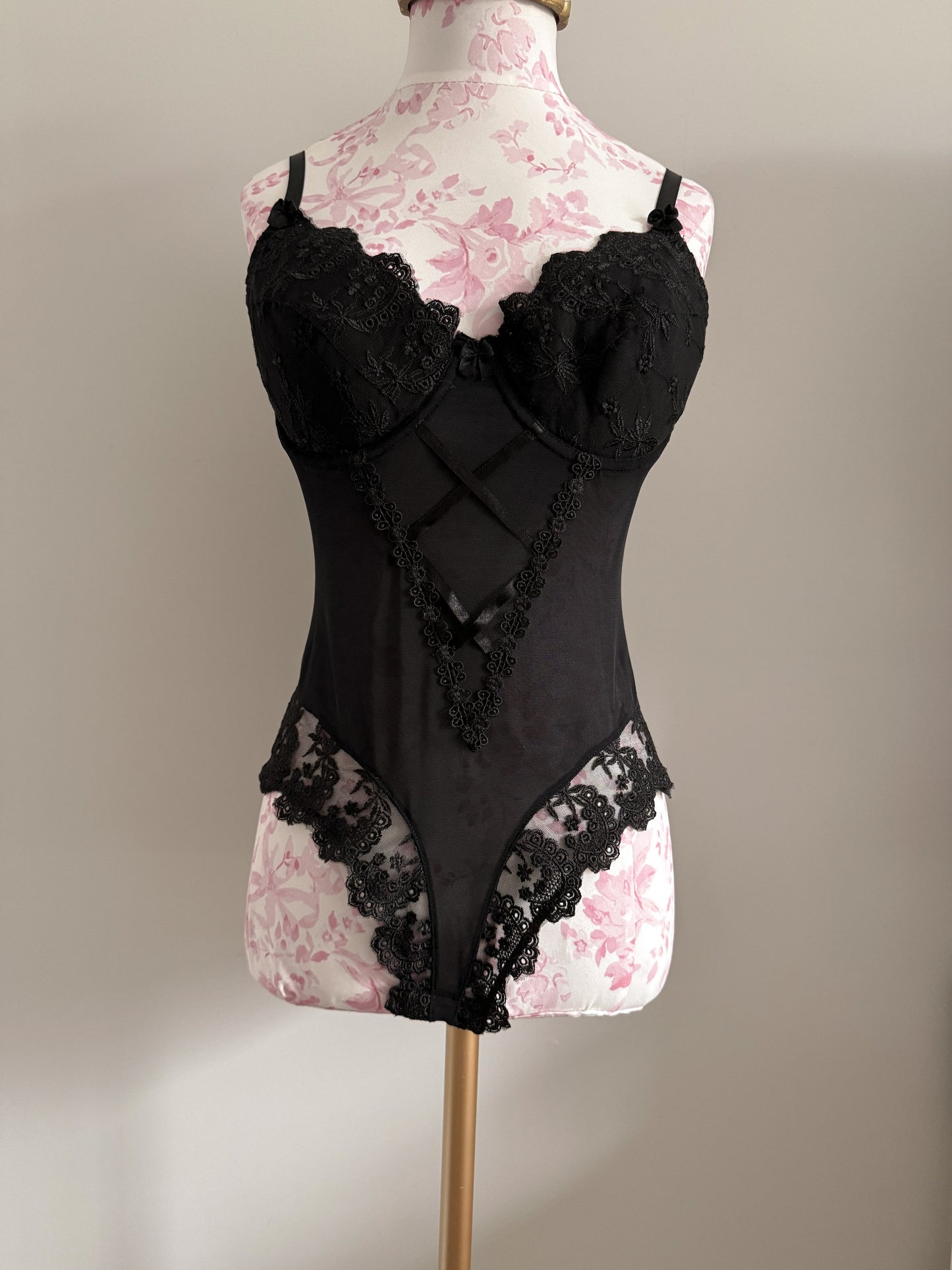 black hibiscus fizz cocktail bodysuit