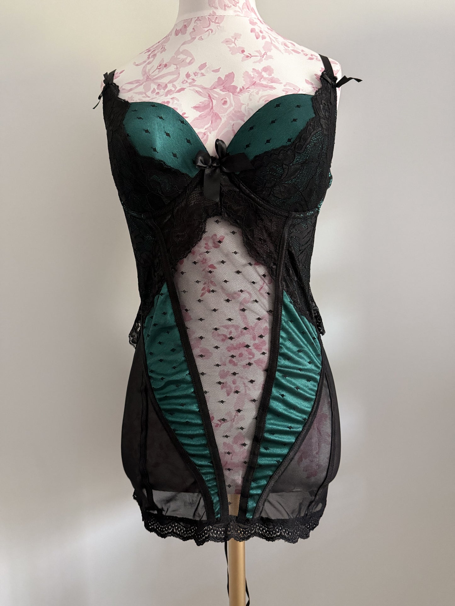 poison ivy spritz cosmopolitan slip dress