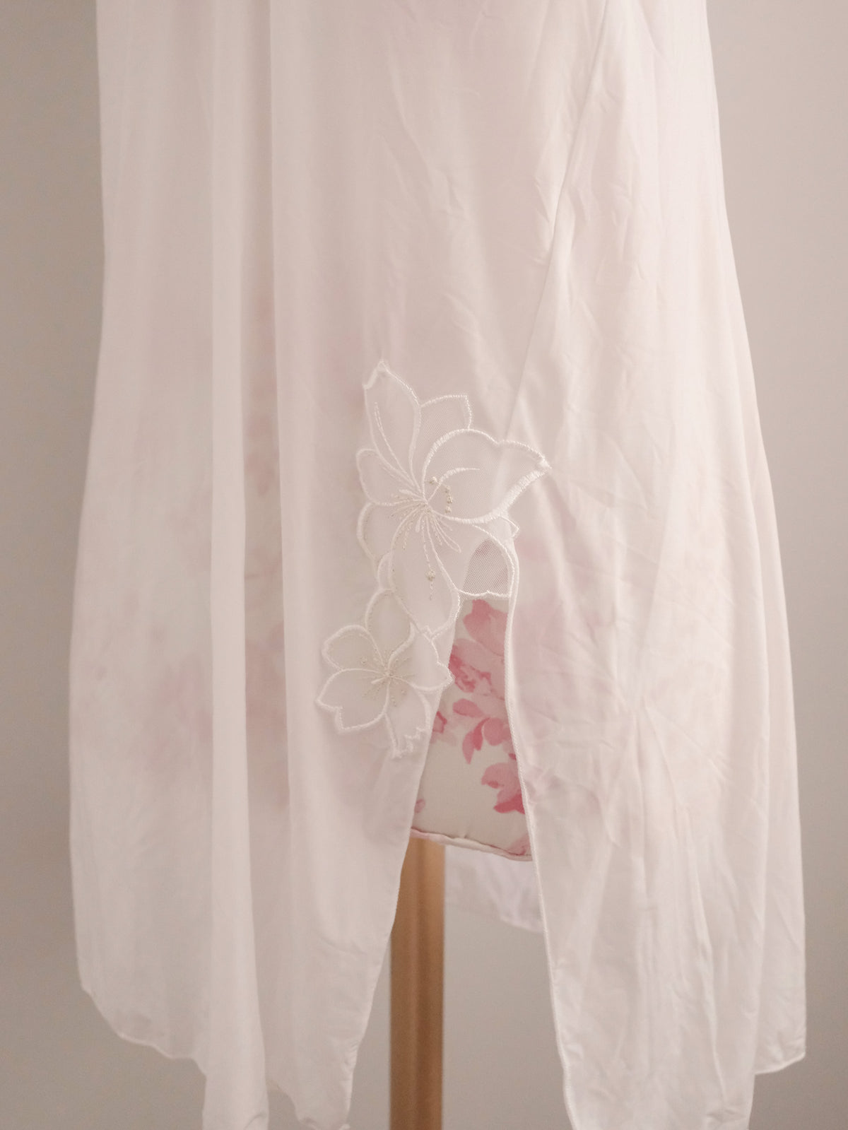 cloud flower slip