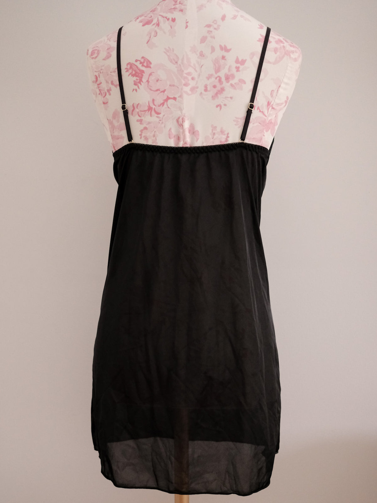 poison petal slip