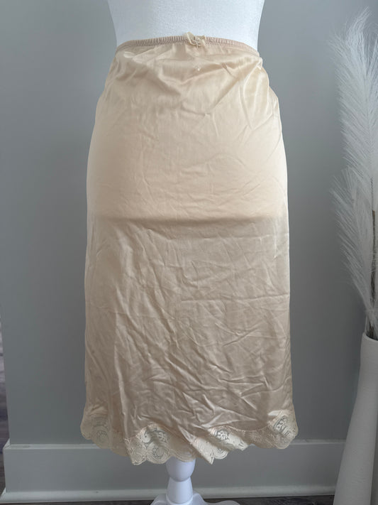 butterscotch bourbon cream cocktail skirt