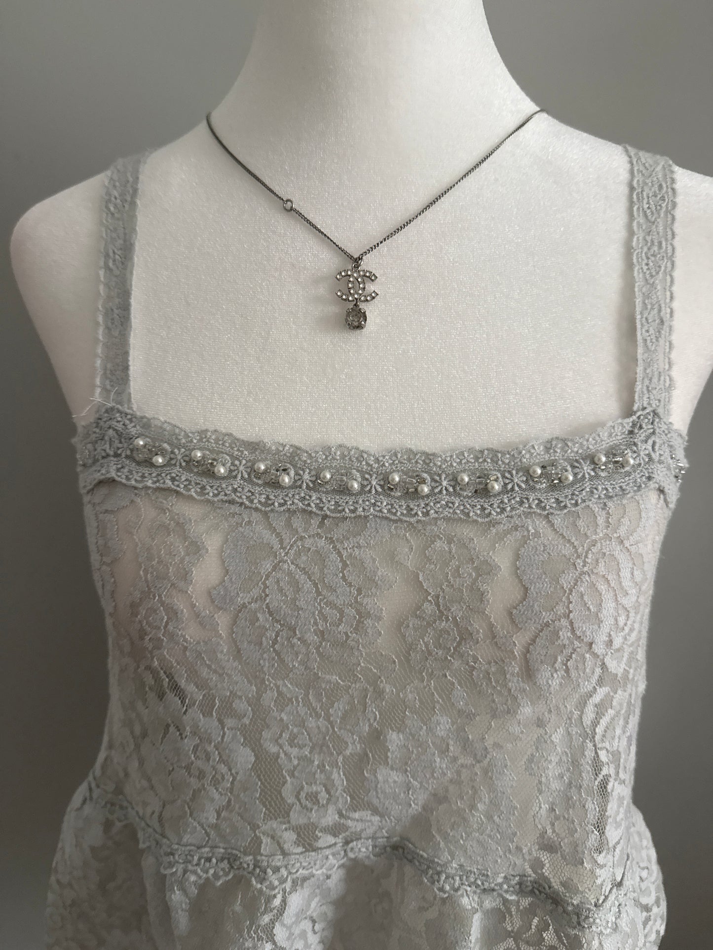 vintage abercrombie and fitch embroidery camisole