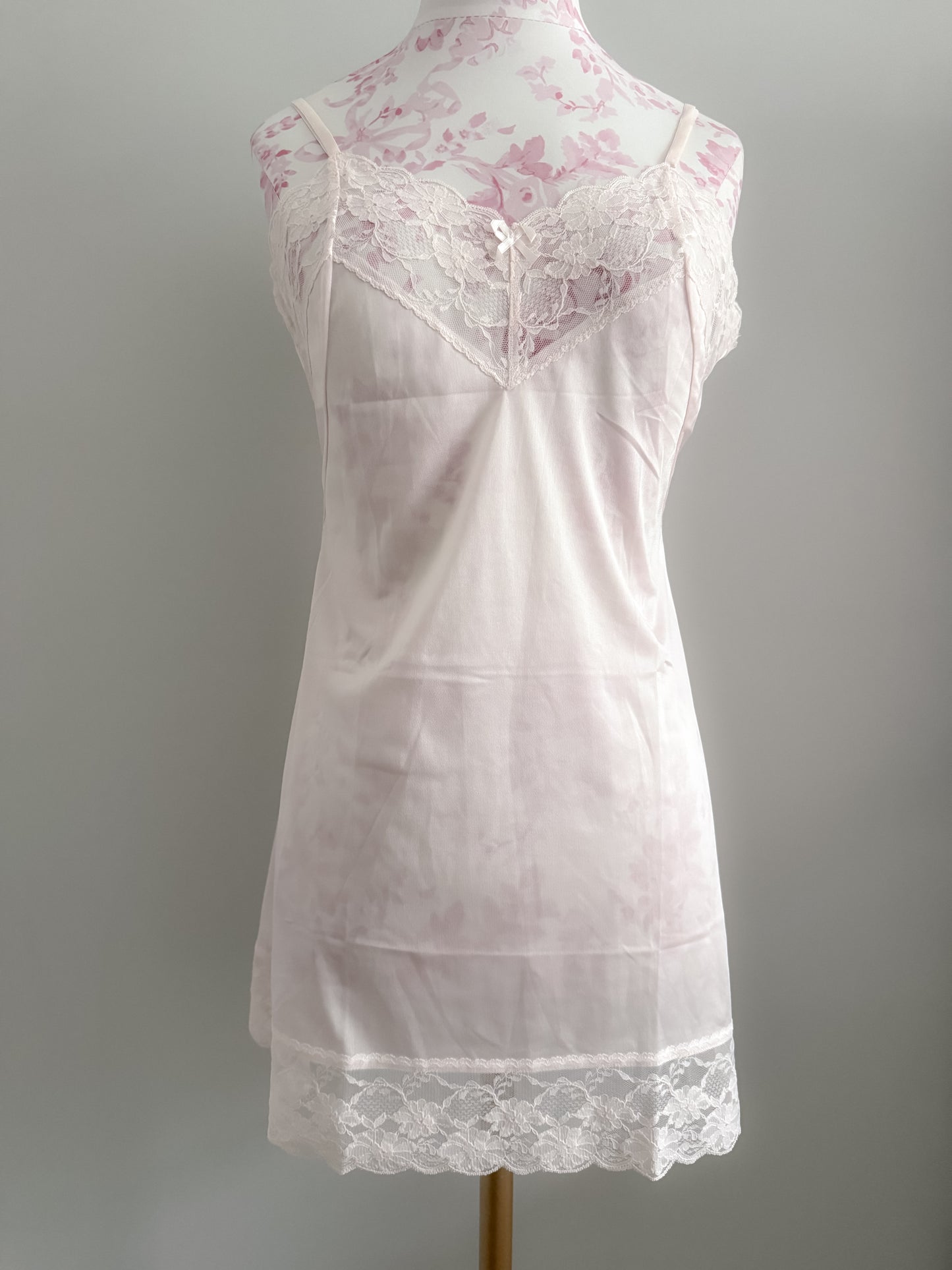 vanilla bloom tonic sangria slip dress