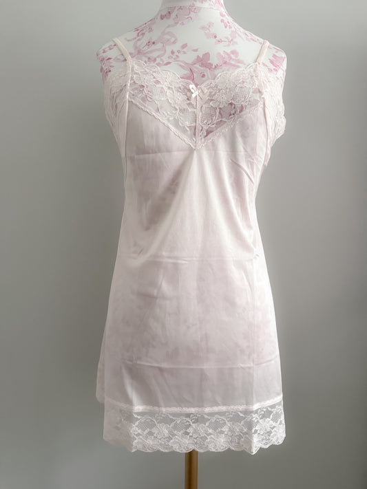 vanilla bloom tonic sangria slip dress