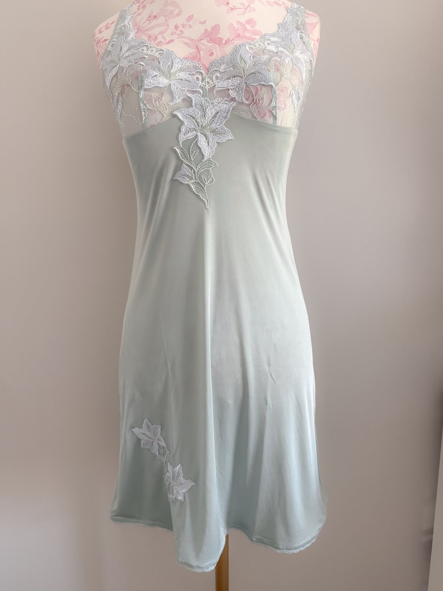 ocean pearl dream mojito slip dress