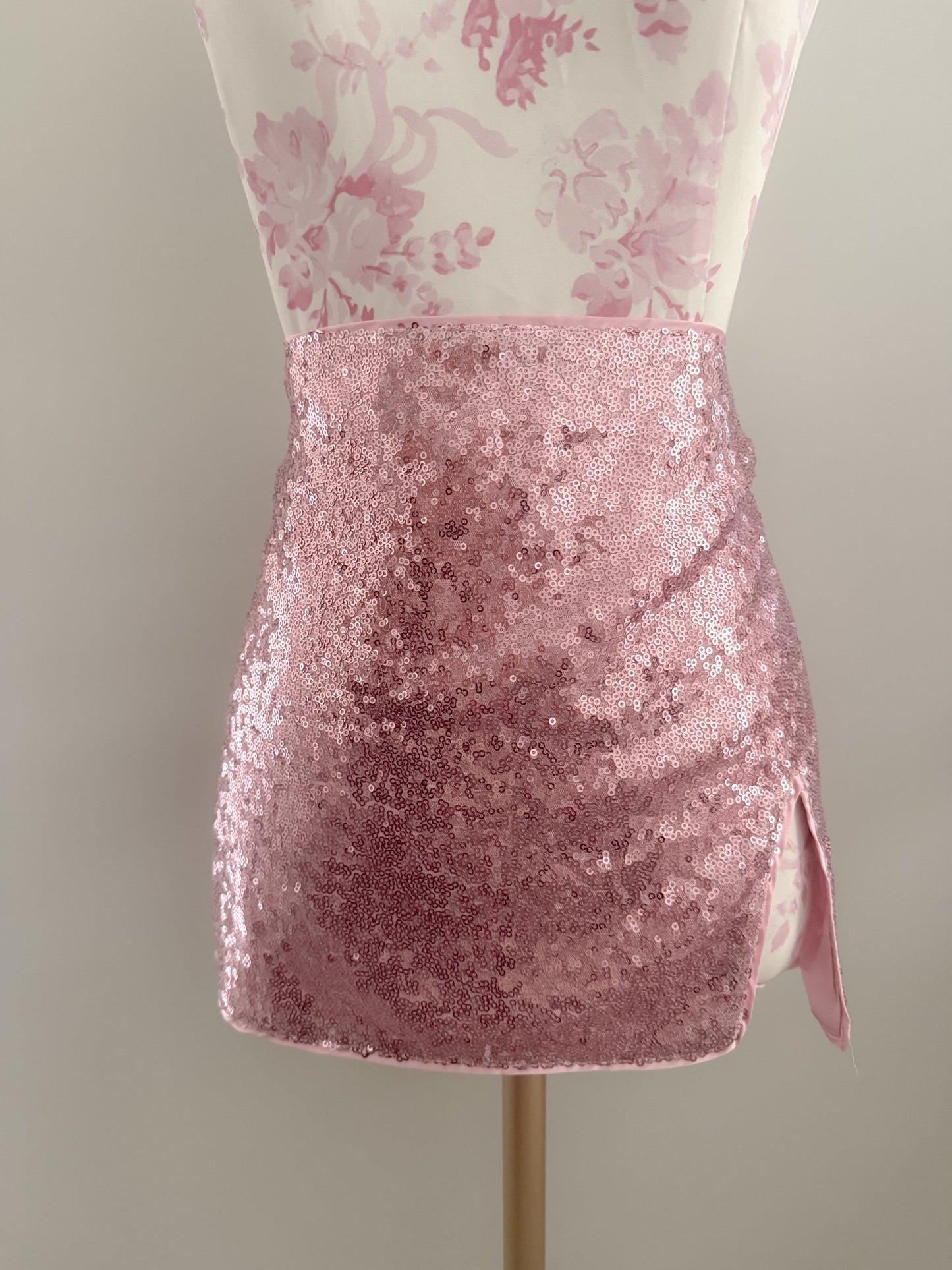 city lights cosmopolitan skirt