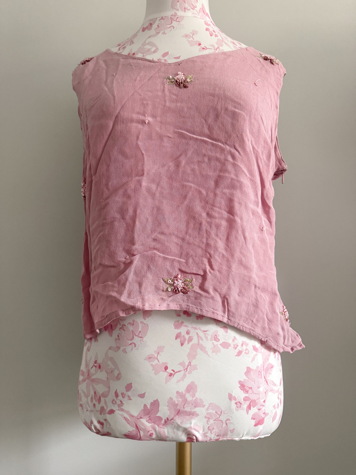 strawberry floral dream spritz top