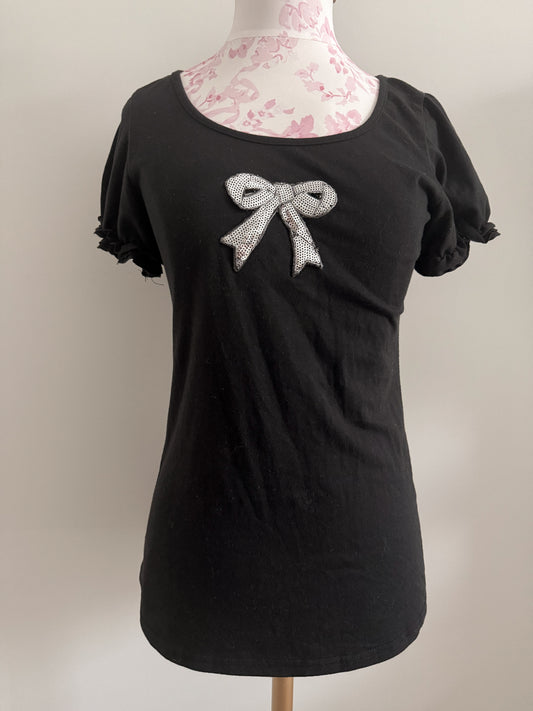 silver ribbon negroni cocktail top