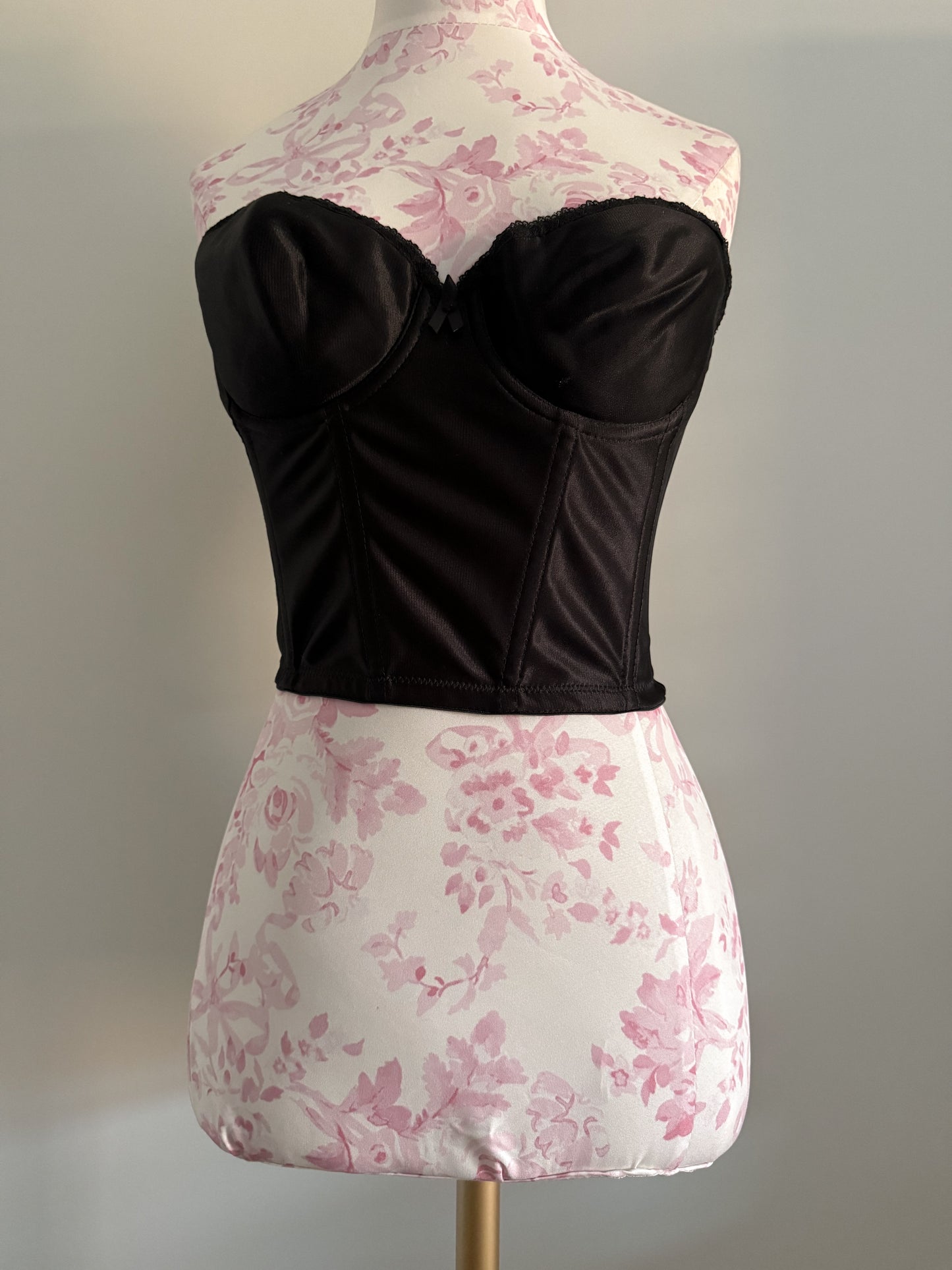 guava blossom glow spritz corset