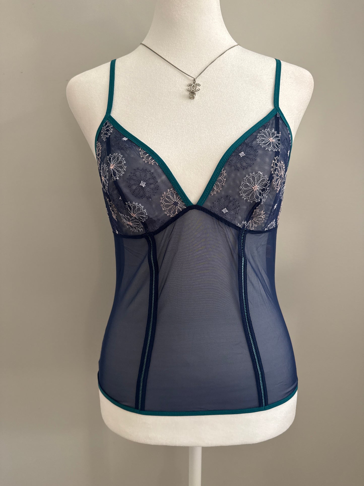 blueberry yuzu puree refresher camisole