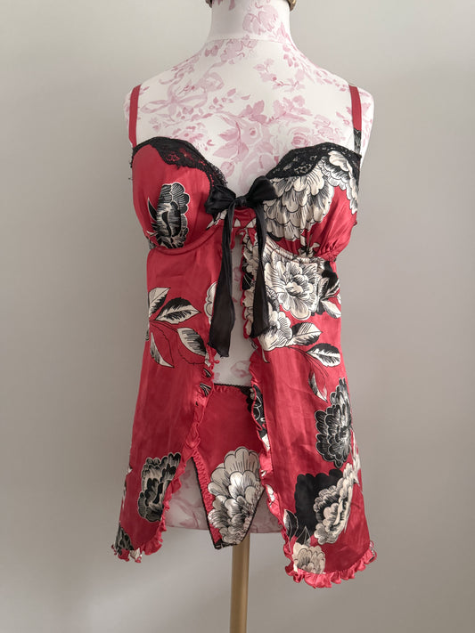 rose vermouth noir cocktail set