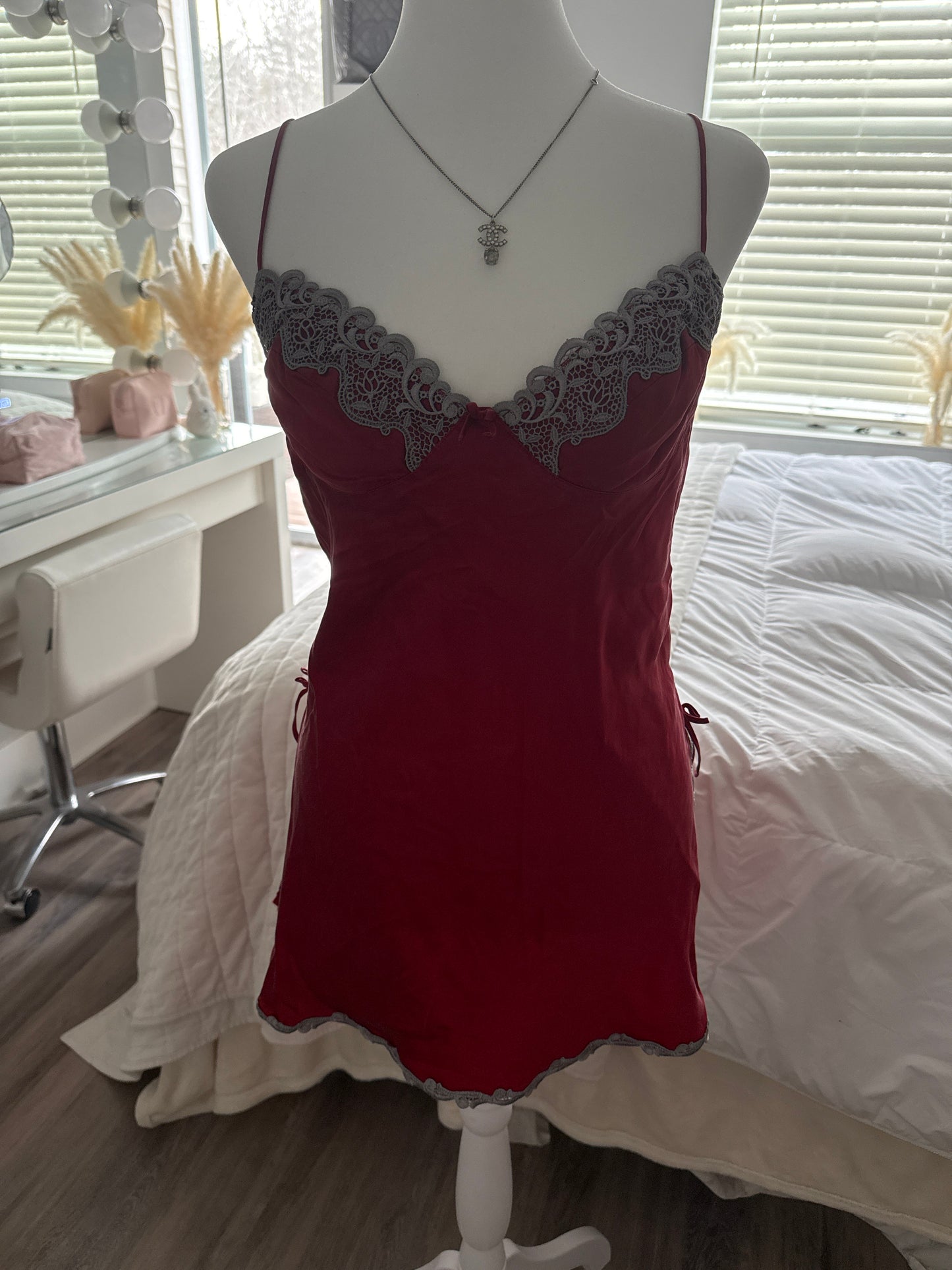 victoria’s secret 1998 red slip dress