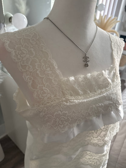 white cranberry cosmopolitan camisole