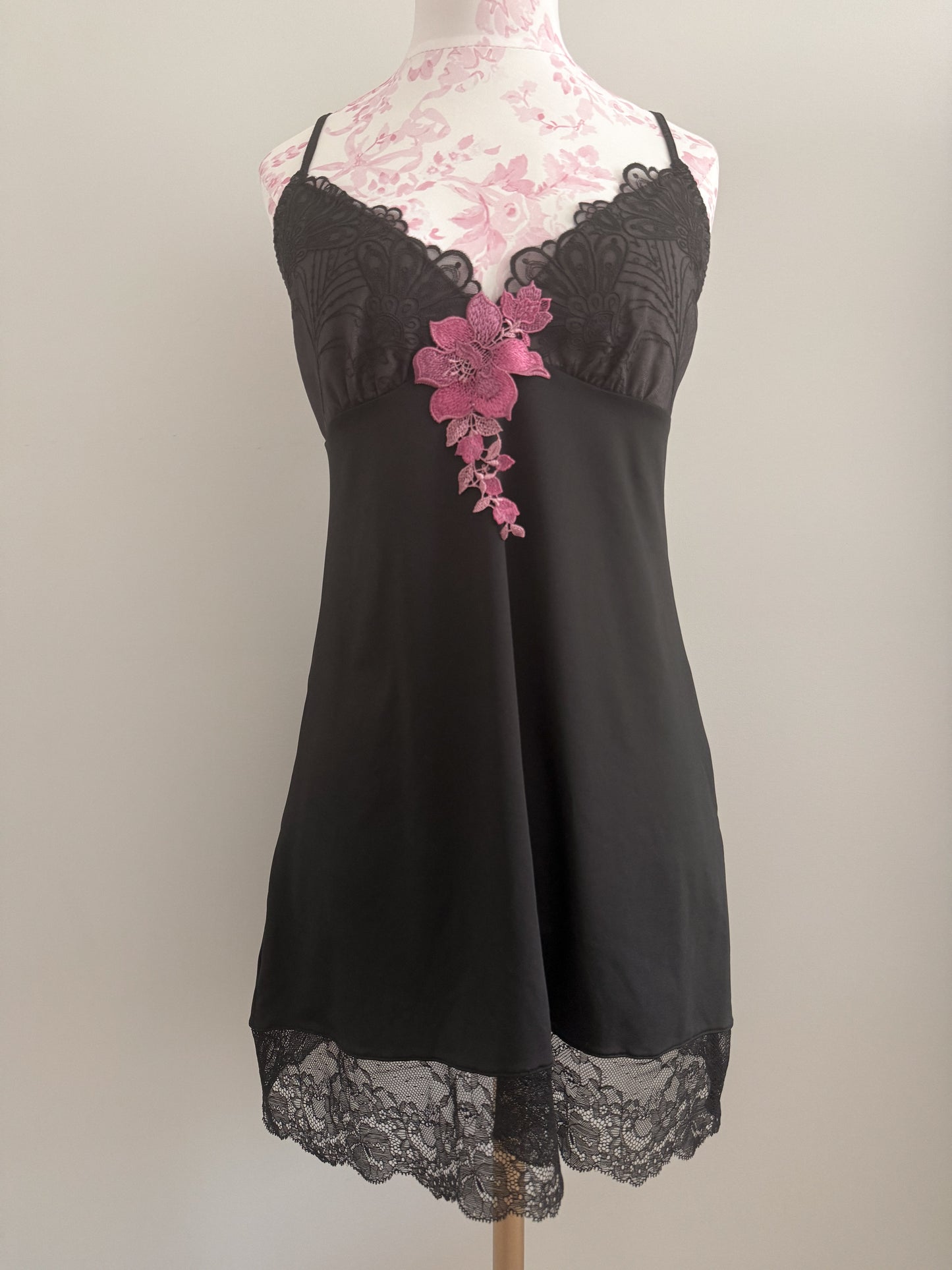 black snapdragon fizz martini slip dress