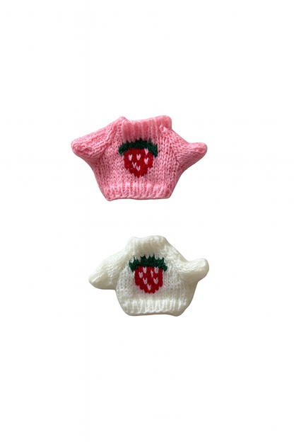 bento buddy filling: strawberry sweater