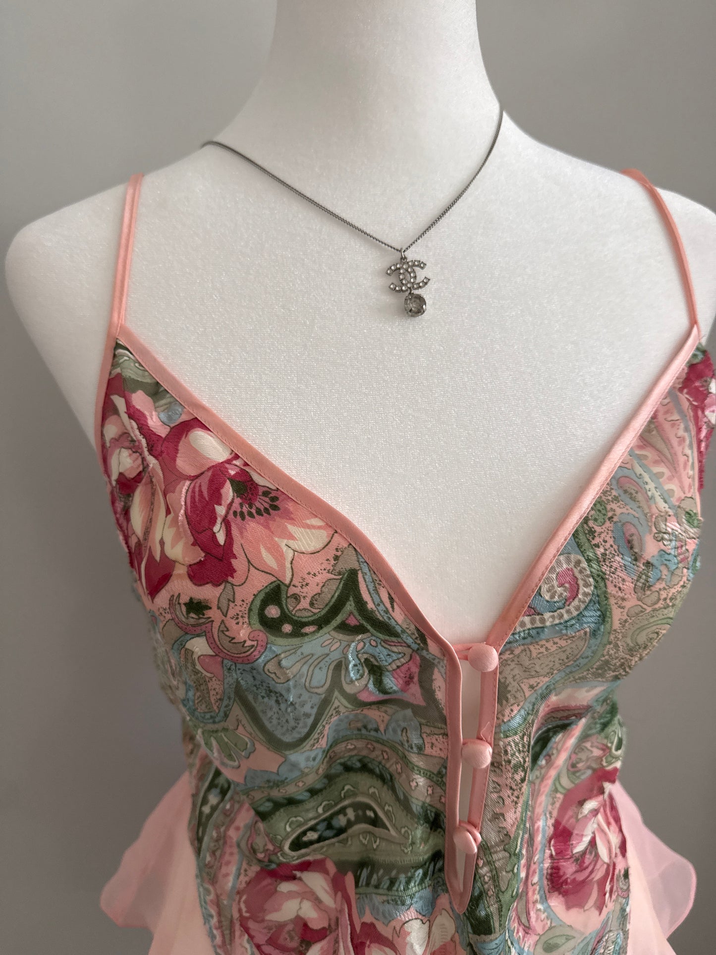 victoria’s secret frozen rose bodysuit