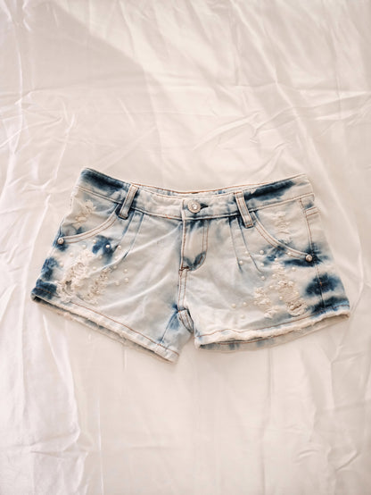 blueberry bleach bunny shorts