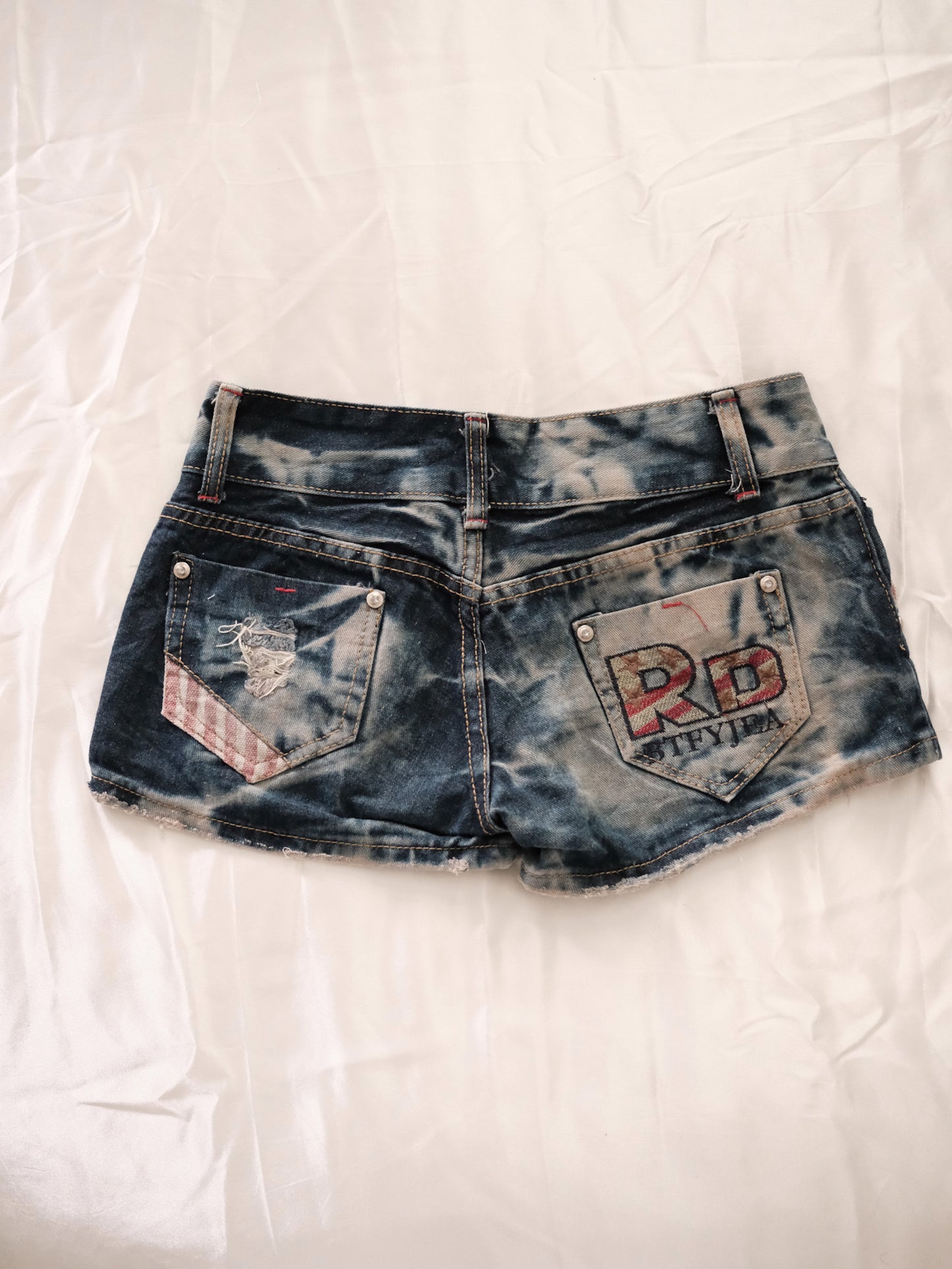 boardwalk babe bunny shorts