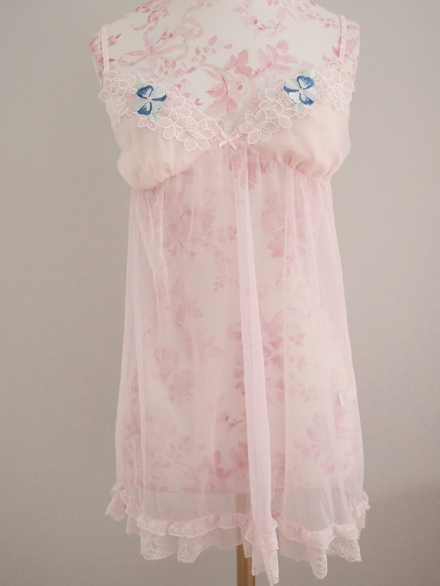 dewdrop blossom chemise