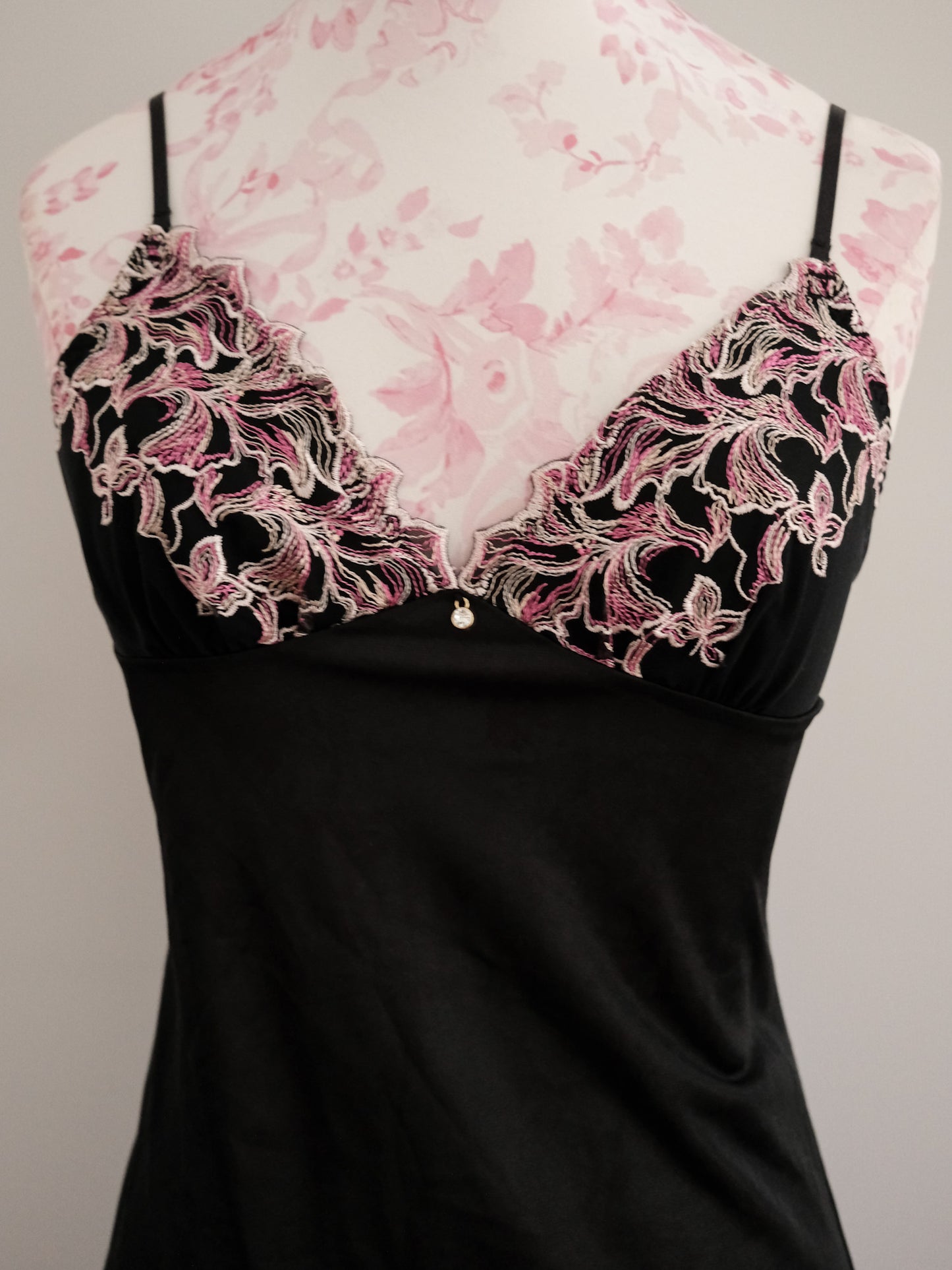 poison petal slip