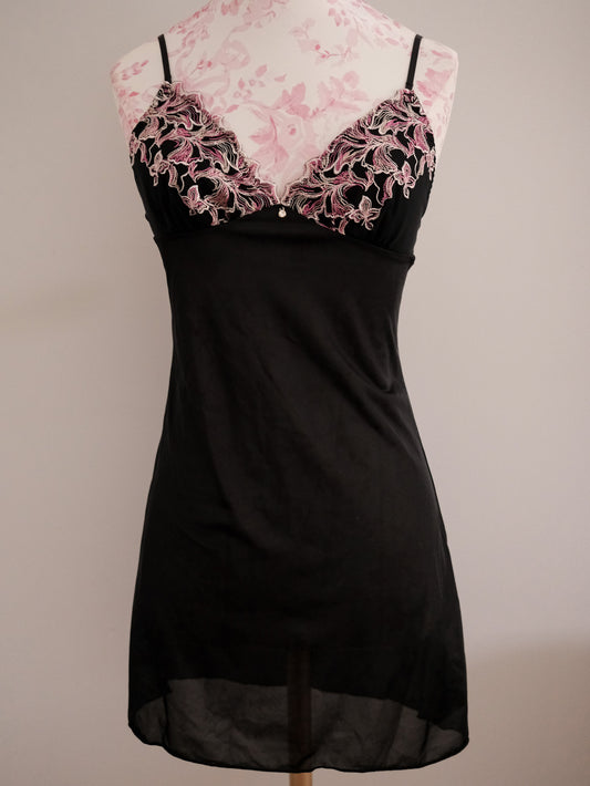 poison petal slip