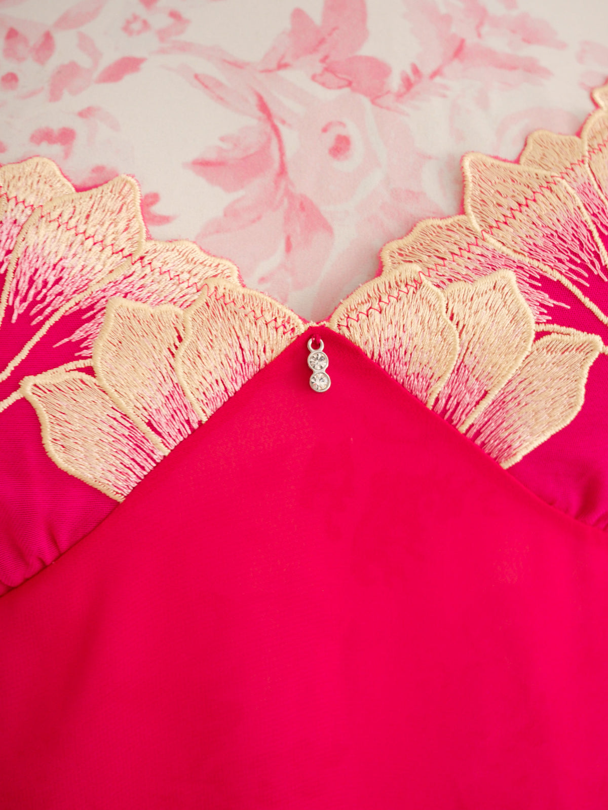 royal waltz chemise