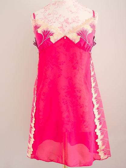 royal waltz chemise