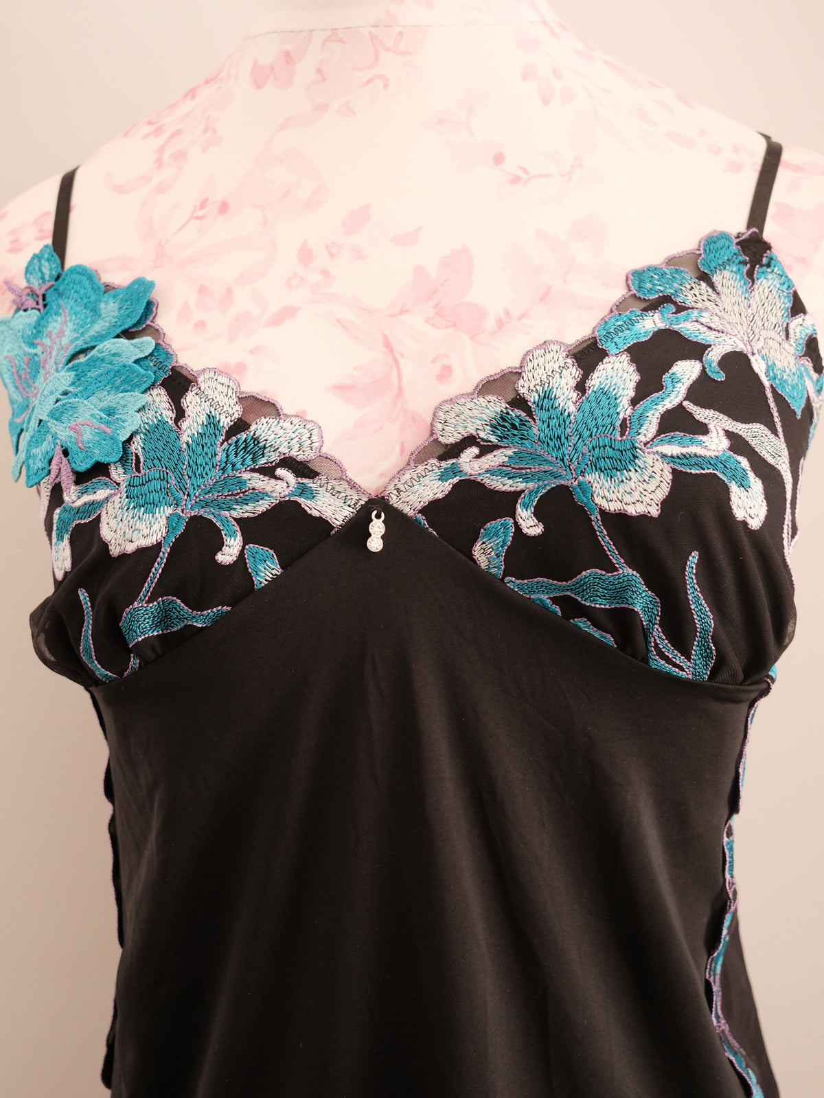 obsidian siren chemise