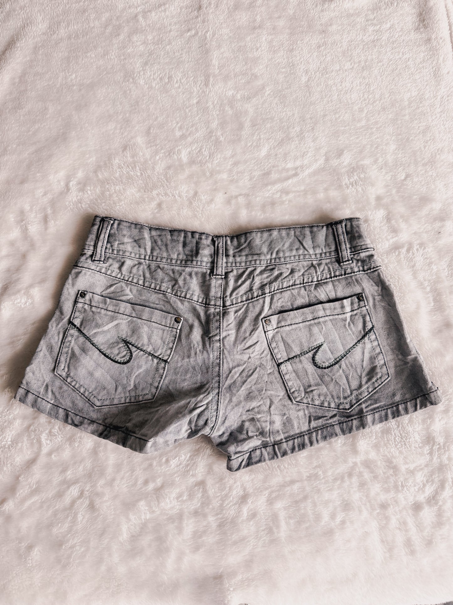 cloud wash downtown bunny shorts