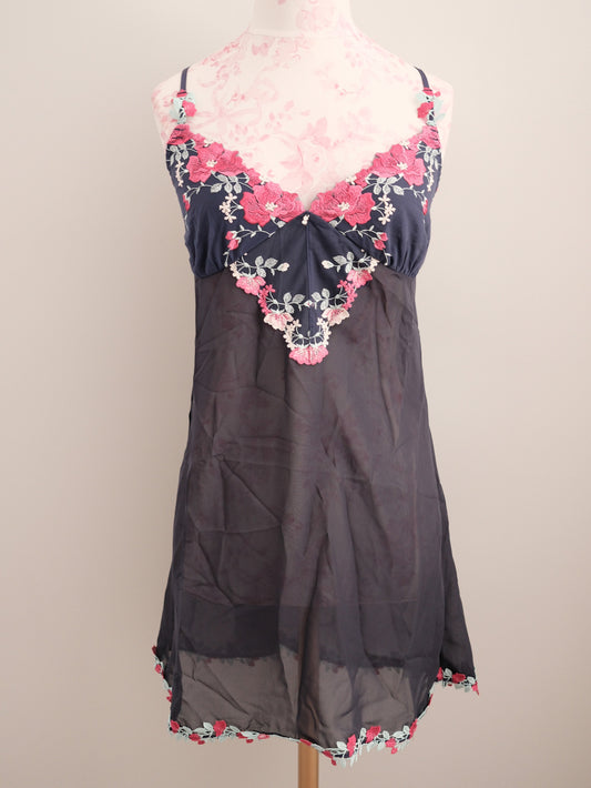 black cherry lagoon slip