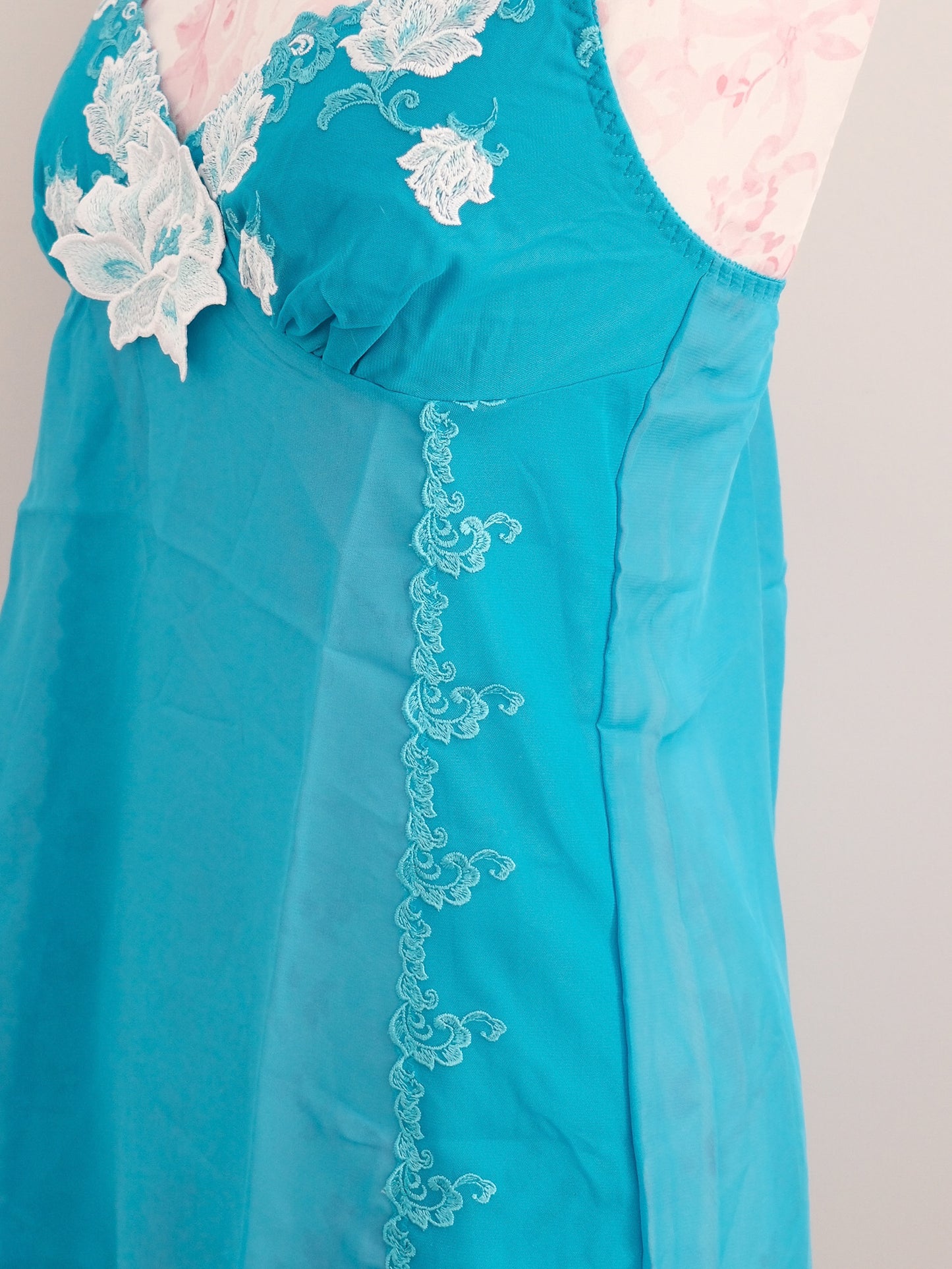 blue hawaiian slip