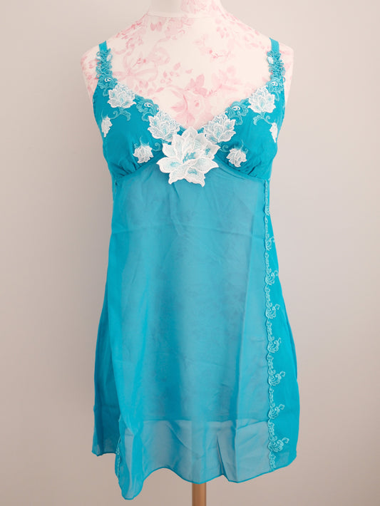 blue hawaiian slip