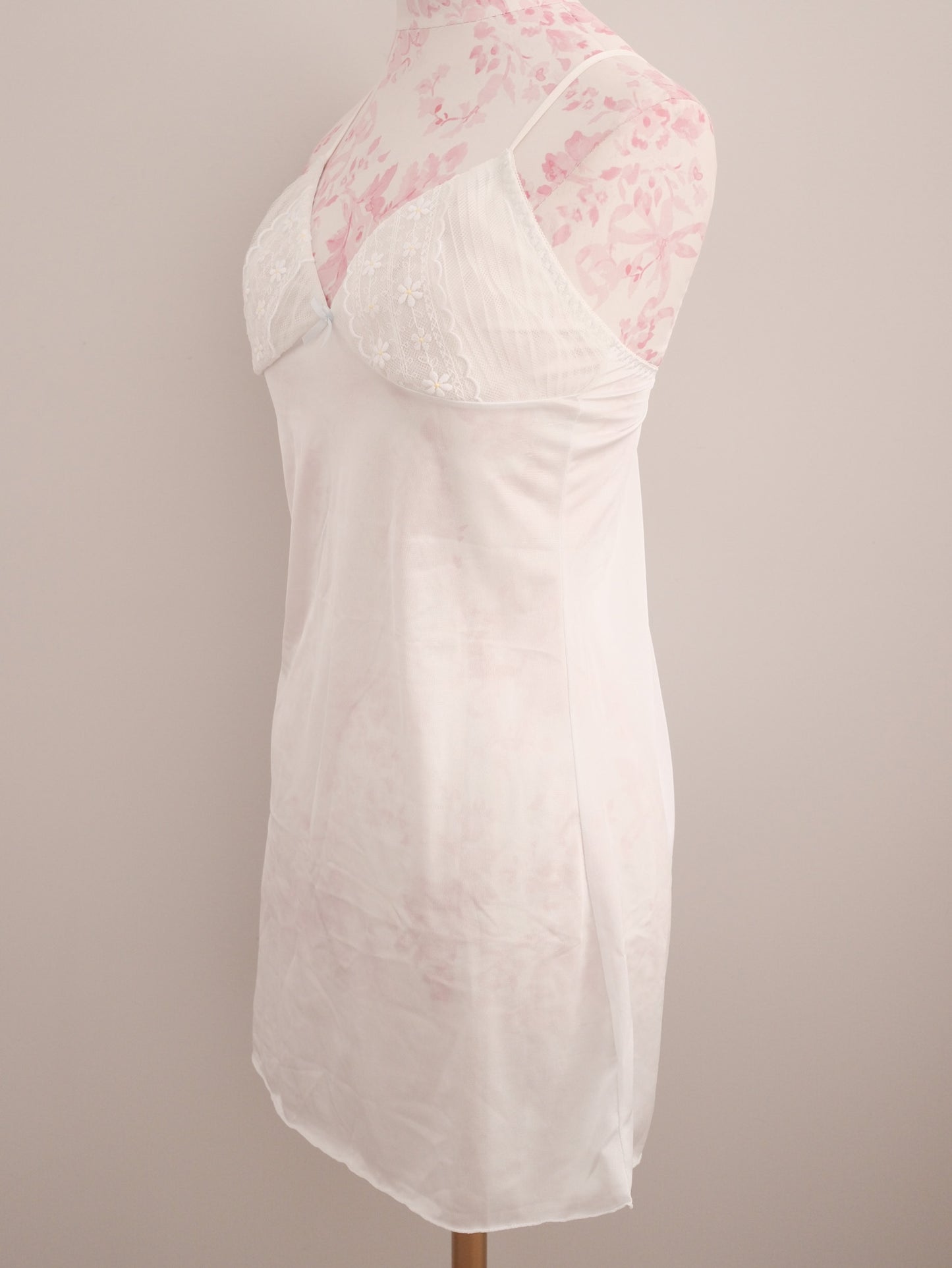 seaside daisy slip