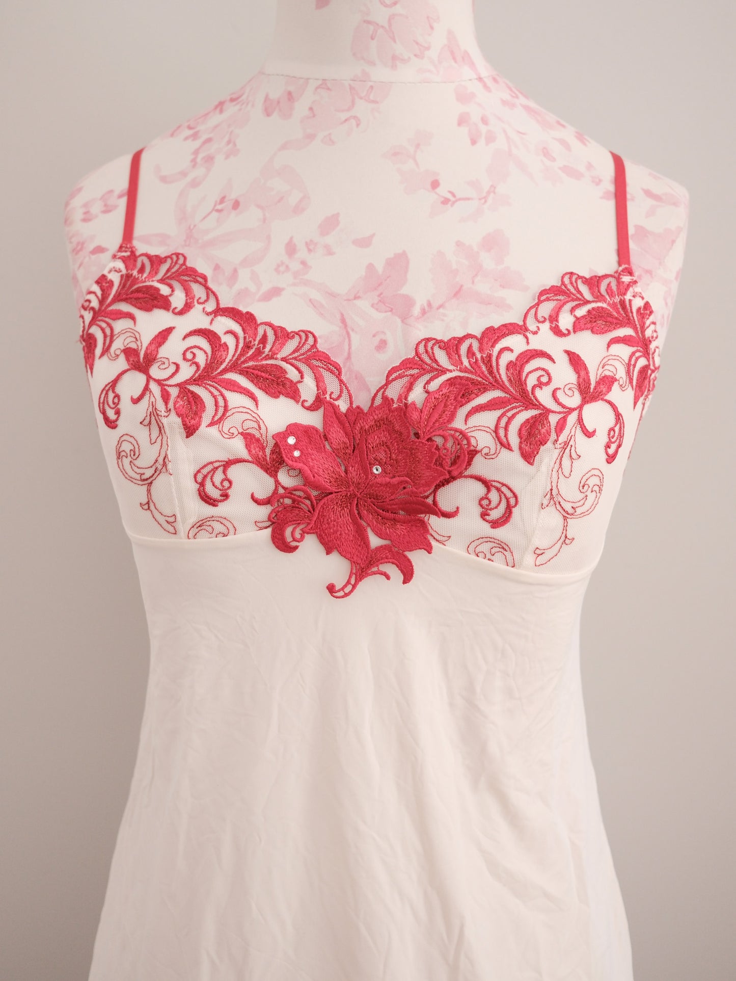 cherry sorbet slip
