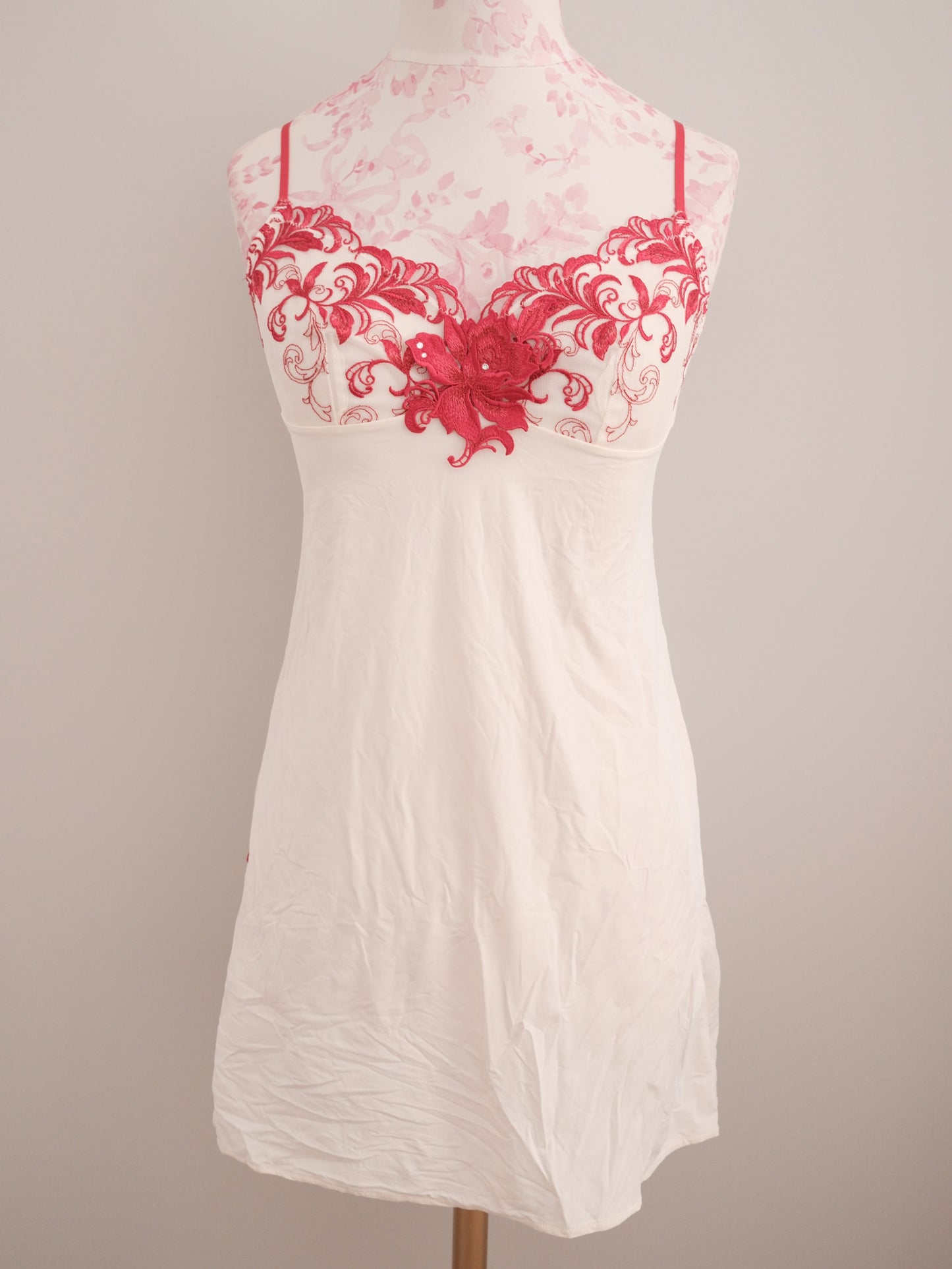 cherry sorbet slip