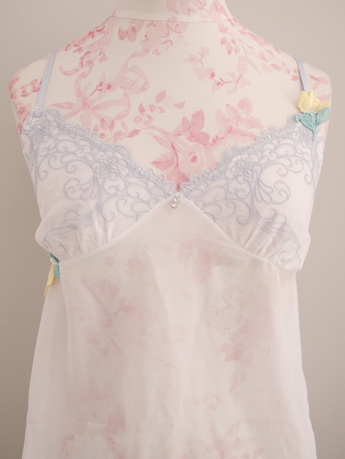 vanilla gelato slip