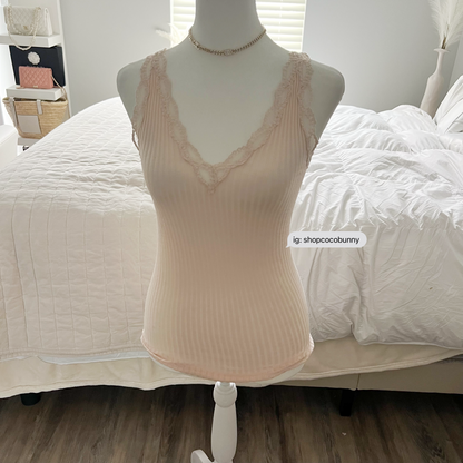 ultimate essential lace tank top