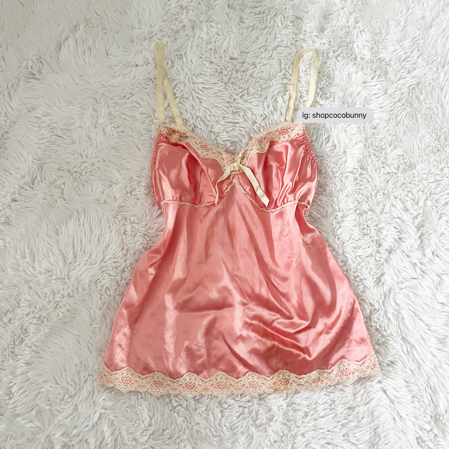 elegant lace trim detail camisole