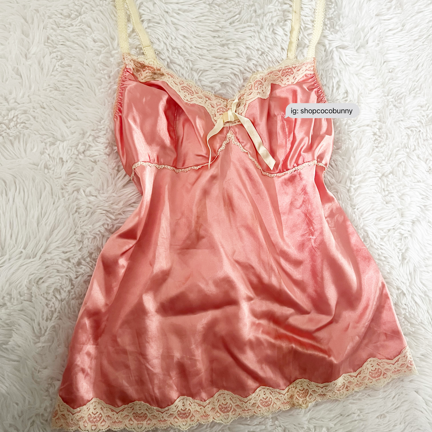 elegant lace trim detail camisole